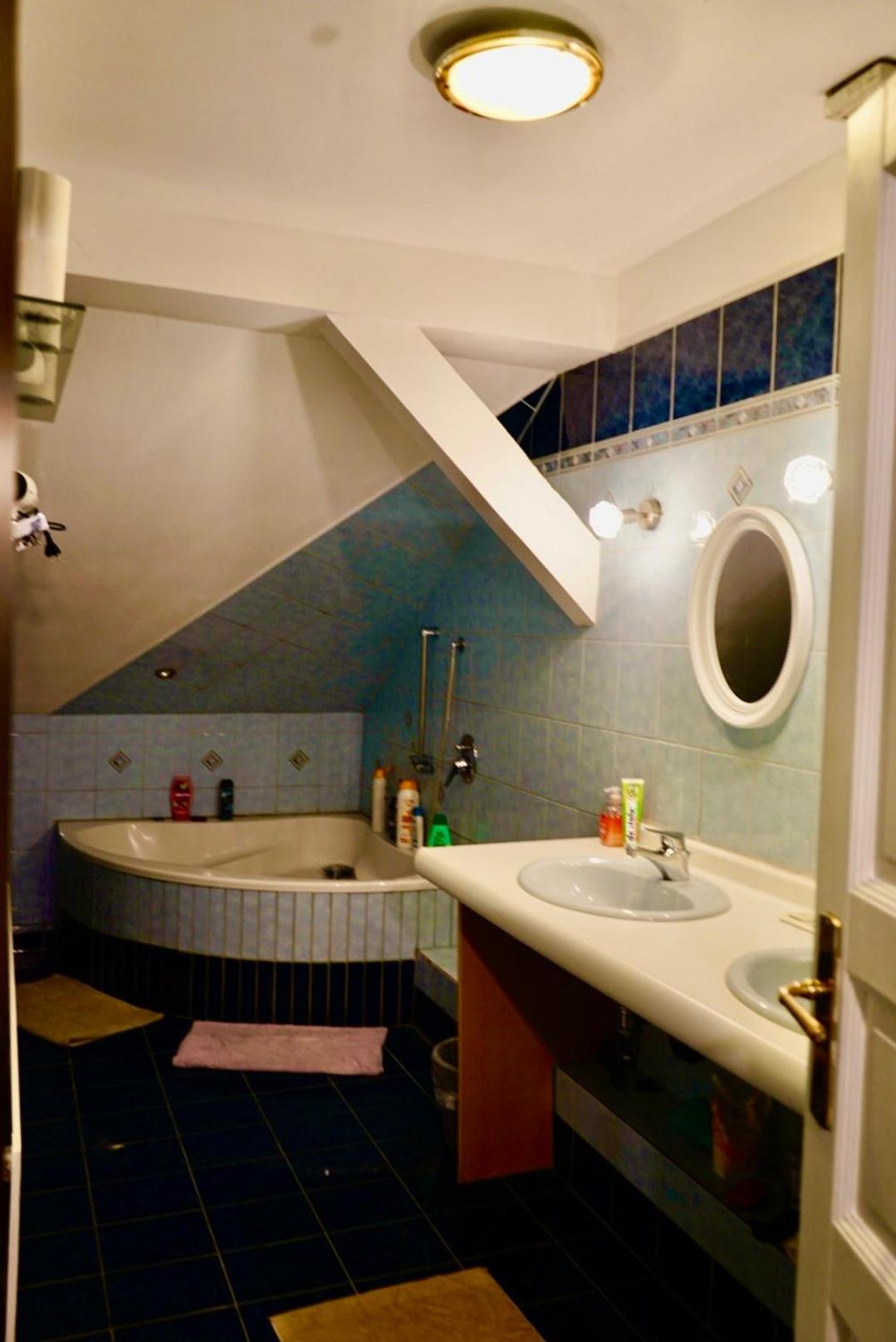 U6 Schoepfwerk 9 Homestay